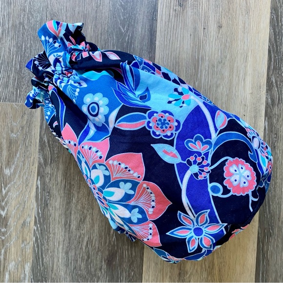 Vera Bradley Waterproof Liner Drawstring Pouch Bag - Picture 5 of 5